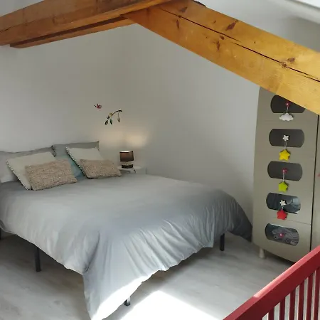 Villa Armonia 5 Etoiles Avec Piscine Chauffee Jacuzzi Et Jardin A 3mn Du D Annecy *