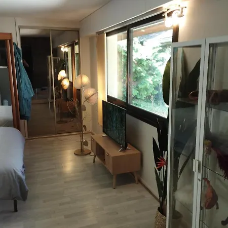 Villa Armonia 5 Etoiles Avec Piscine Chauffee Jacuzzi Et Jardin A 3mn Du D Annecy Doussard