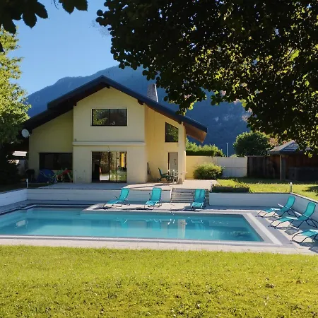 Armonia 5 Etoiles Avec Piscine Chauffee Jacuzzi Et Jardin A 3mn Du D Annecy Villa